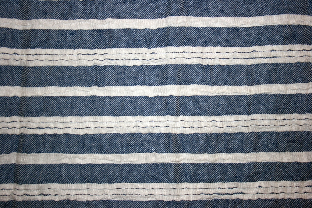 Inovatyvios struktūros lininis audinys