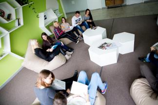 Pirmosios talento stipendijos paskirtos beveik 500-ams gabiausių ir labiausiai motyvuotų KTU studentų. Pirmosios talento stipendijos paskirtos beveik 500-ams gabiausių ir labiausiai motyvuotų KTU studentų.