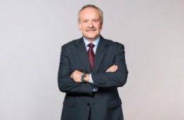 KTU Medžiagų mokslo instituto vadovas S. Tamulevičius – Pietų Danijos universiteto garbės profesorius