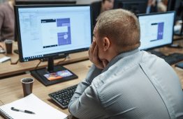 Lietuvos šimtmečio proga KTU informatikai išmokys 100 IT mokytojų kurti mobiliąsias programėles