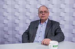 „Kauno dienos“ studijoje – KTU ekonomikos profesorius V.Snieška: pasaulis Rusiją izoliavo