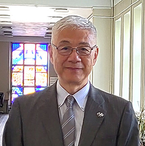 Japonijos ambasadorius Tetsu Ozaki