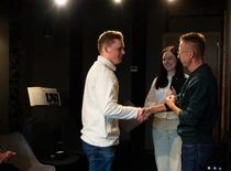 people shaking hands