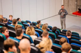 KTU Vaikų universiteto moksleivių šeimos dalyvavo antrajame projekto partnerių paskaitų vakare