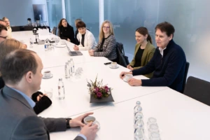 John Algirdas Kazickas susitikime su KTU studentais ir administracija