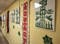 KTU Mechanikos inžinerijos ir dizaino fakultete doc. Eglės Kumpikaitės karpinių ir dekoratyvinių juostų paroda