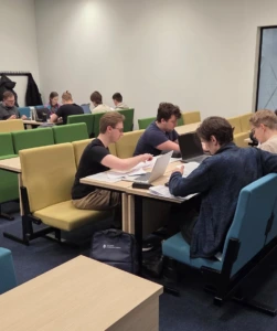 Islandijos universiteto studentai mokosi IT rizikų valdymo su &bdquo;NOrisk&ldquo; DI agentu