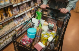 Kodėl parduotuvėje išleidžiame daugiau, nei planavome: nuo 9,99 Eur kainų iki aukso zonos lentynose