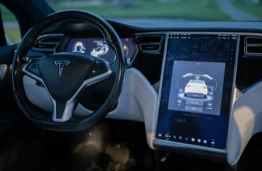 Autonominiai automobiliai žada revoliuciją, tačiau KTU ekspertas klausia – ką jie iš tiesų išspręs? 